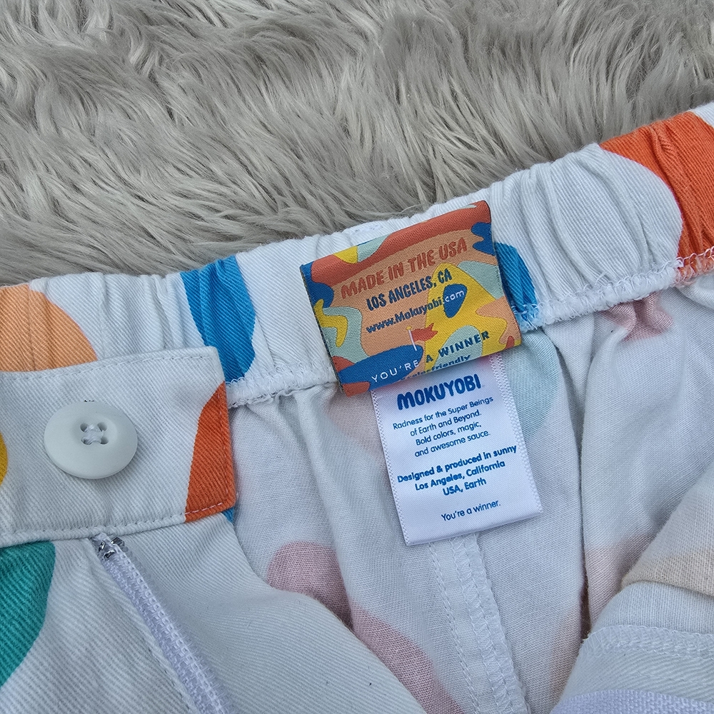 Colorful Abstract Patterned Shorts - Picture 4 of 5